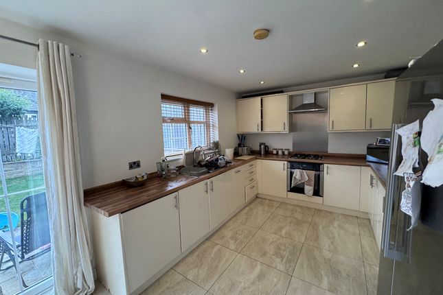 69, Union Road, Bradford photo 4