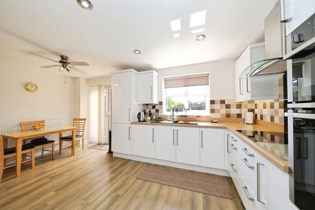 112, Spencer Road, Belper photo 4