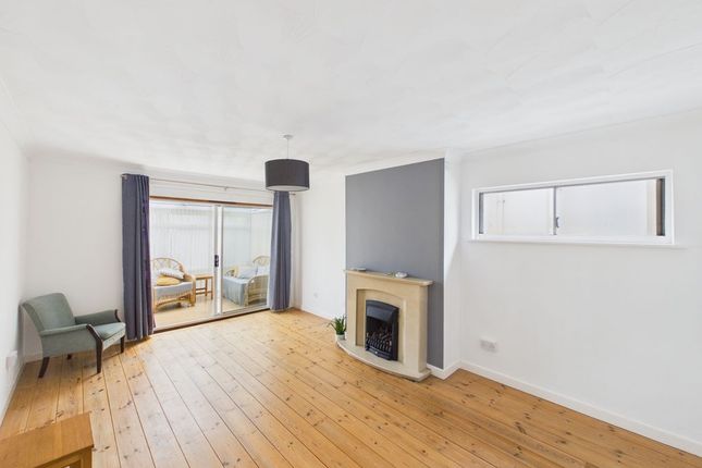 10, Lidden Crescent, Penzance photo 3