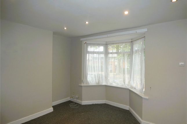92, Barnsdale Crescent, West Midlands photo 4