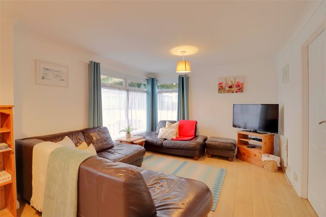 Sandpiper, 9, Leadengate Close, Braunton photo 3