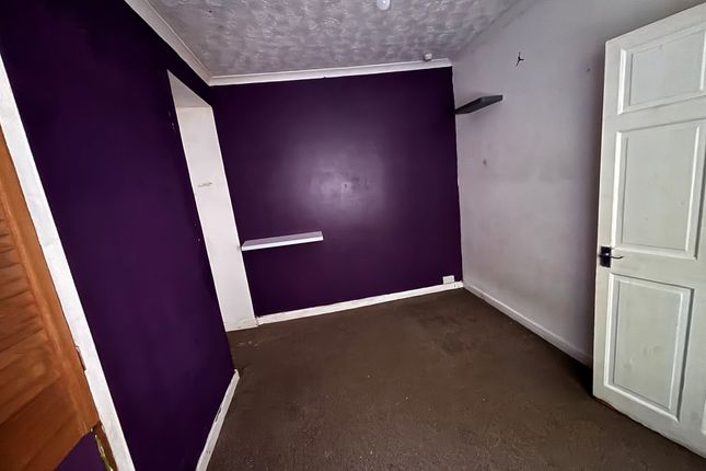 94, Cwm Level Road, Swansea photo 5