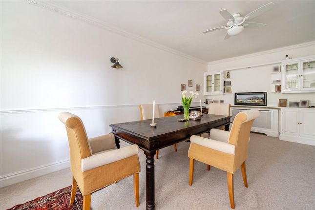 19, Agincourt, Ascot photo 4