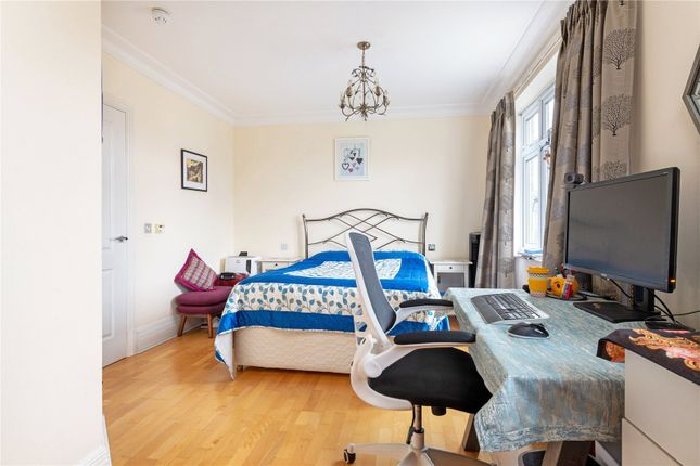 Terraced house to rent in Kelsall Mews, Richmond
