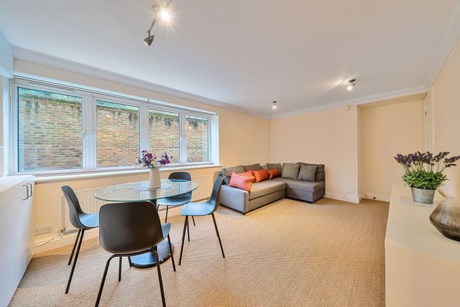 Imperial Court, 225,Flat 183, Kennington Lane, London photo 4