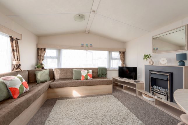 Mobile/park home for sale in Delta Sofia, Seaview Holiday Park, Whitstable