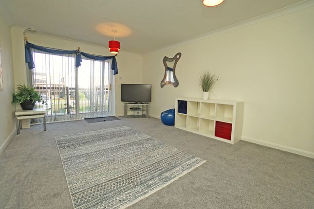 19, Carne Place, Portsmouth photo 4