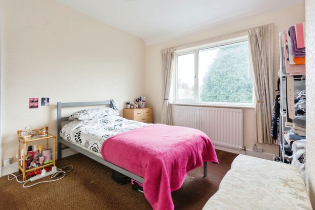 Semi-detached house for sale in Meadow Grove, Solihull, West Midlands