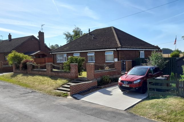 Thumbnail Bungalow for sale in High Street, Dragonby, Scunthorpe