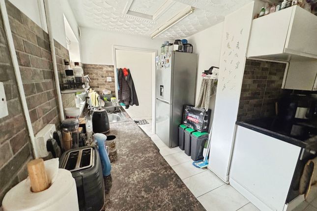 61 Parc Wern, Neath photo 3