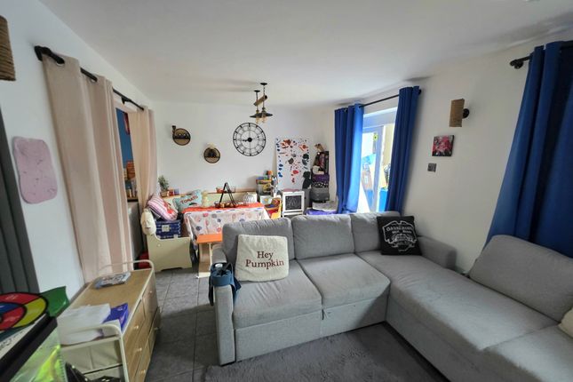 26, Lamellyn Road, Par photo 4