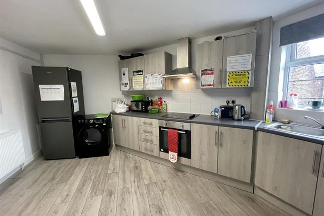Thumbnail Flat to rent in Brighton Grove, Newcastle Upon Tyne