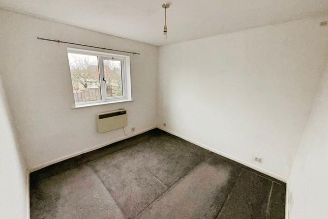 Flat 11, Gabriel Court, Fletton Avenue, Peterborough photo 4