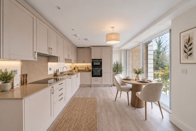 Plot 5, 157, Flat 4, Shalford Lodge, Kingston Hill, Kingston Upon Thames photo 2