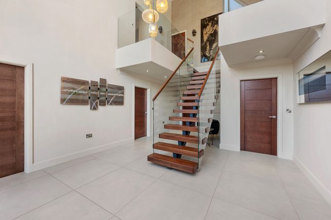 Rushgreen, The Ridge, Wetherby photo 2