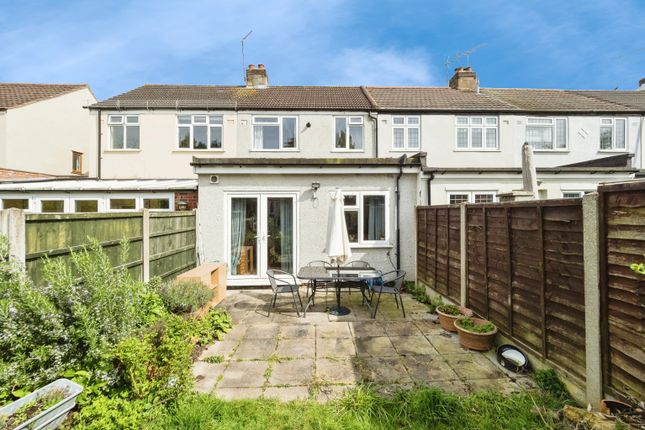 Terraced house for sale in Northumberland Avenue, Hornchurch