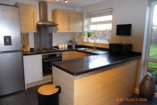 2-bed semi-detached on Darsham Gardens, Newcastle under Lyme, £945/mo