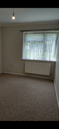 18, Holloway Avenue, Bournemouth photo 4