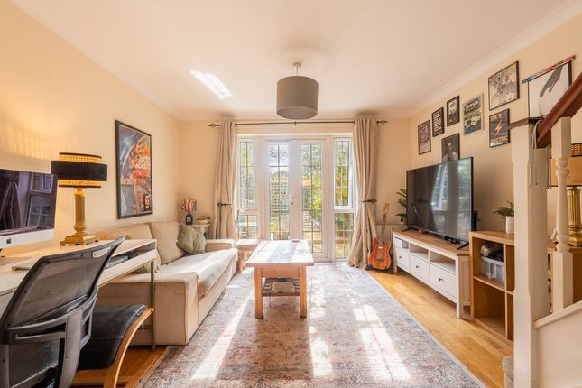 18, Burgage Field, Whitchurch photo 2