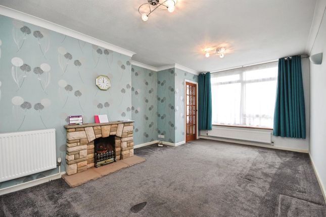 70, Longacre, Chelmsford photo 3