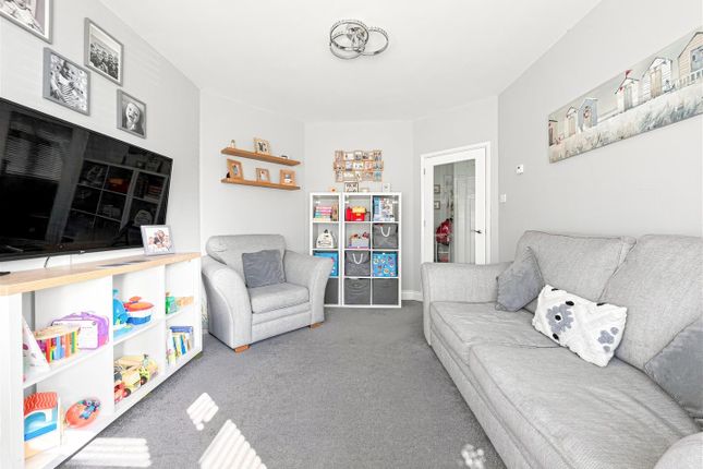 10, Bournemouth Drive, Herne Bay photo 3