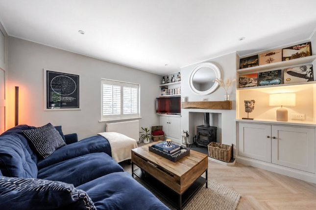 Cedar Cottage, 33, Kings Road, Guildford photo 2