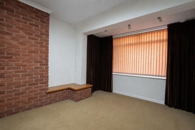 333, Hob Moor Road, Birmingham photo 2