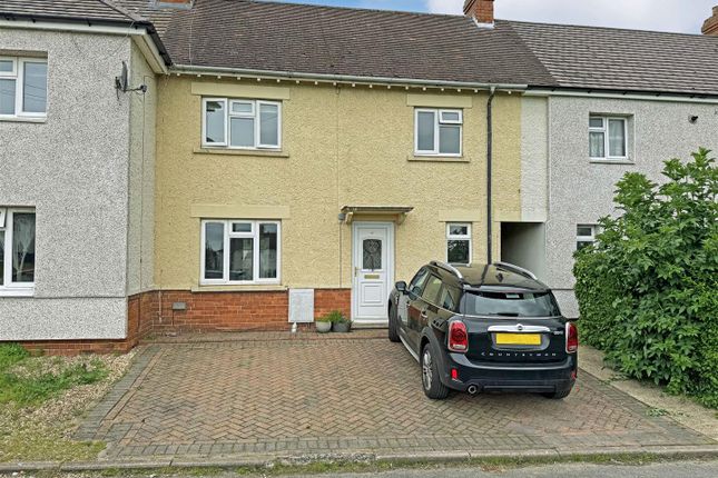 Thumbnail Terraced house for sale in Worcester Crescent, Stamford