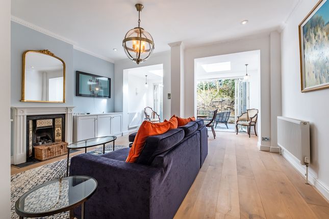 2-bed flat on Flat 1, 41-43, Moreton Street, London, £1,145,000