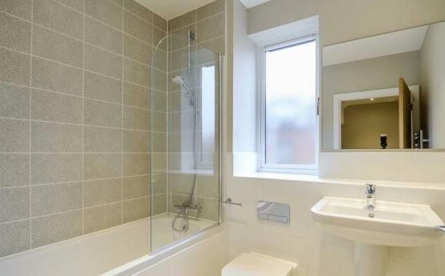 Town house for sale in Green Close, Brookmans Park, Hatfield