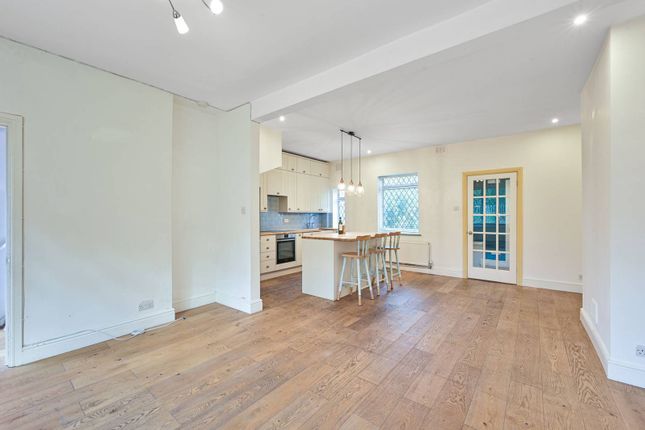 Brent Terrace, Temple Fortune photo 4