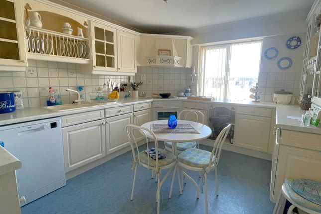 Flat for sale in Carlton Leas, The Leas, Folkestone, Kent