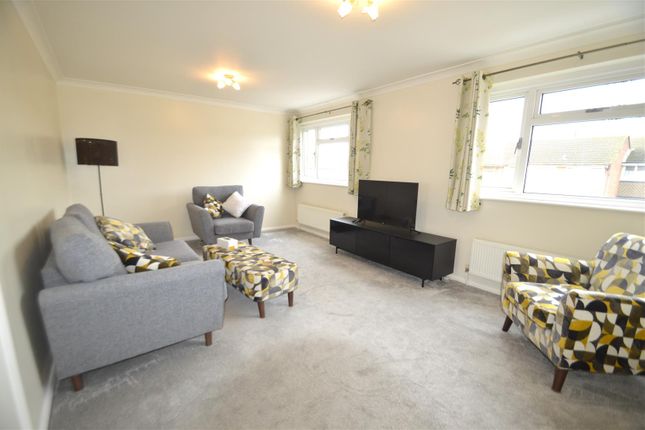 3-bed flat on 6A, Great Cullings, Romford, £275,000