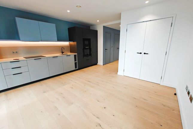 Studio house on Flat 601, 57, Chandlers Avenue, London, £1,975/mo