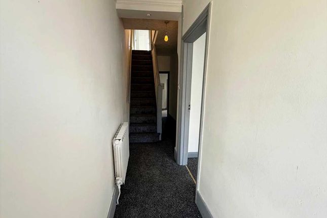 Pier Road, Northfleet photo 4