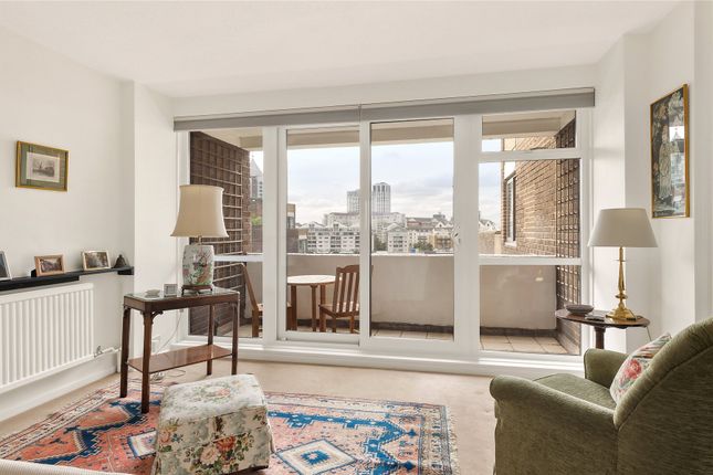 104, Valiant House, London photo 3