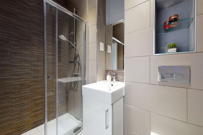 Apt 14, Q One Residence, Wade Lane Wade Lane, Leeds photo 5