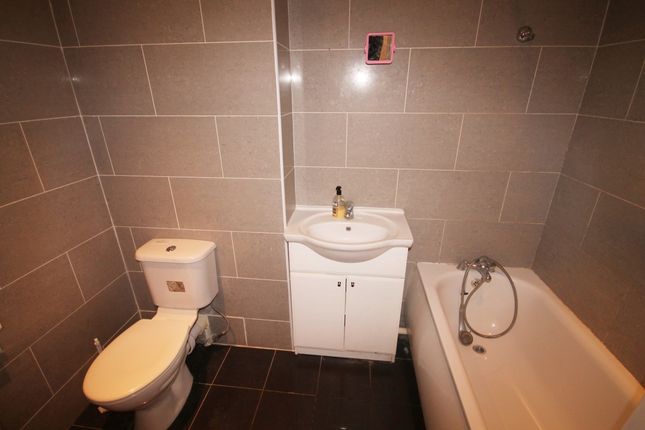 Flat 23 Balfour House 394-398,, High Road, Essex photo 2