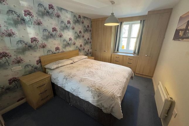 Apartment 6, Jowett Court, Highfield Road, Bradford photo 5