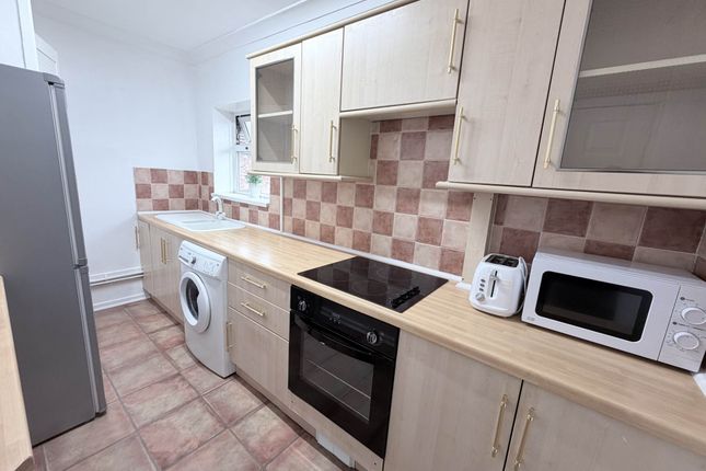 Windmill Crescent, Wolverhampton photo 4
