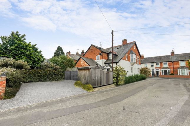 Thumbnail End terrace house for sale in Quebec Road, Henley-On-Thames