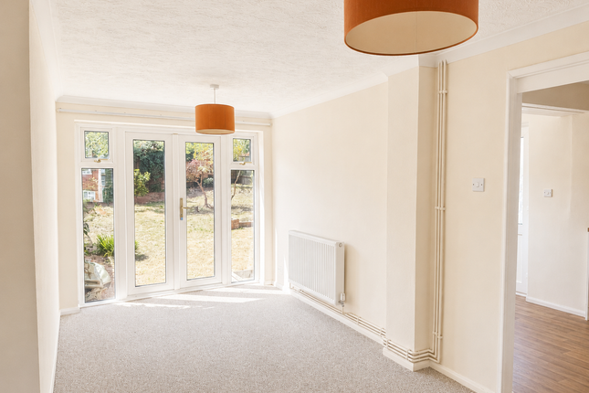 7, Bathurst Road, Staplehurst photo 4