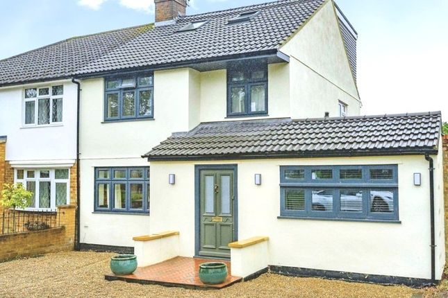 371, St. Albans Road West, Hatfield photo 4