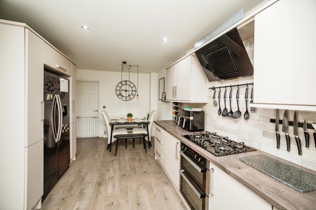 End terrace house for sale in Waterpark View, Pontefract