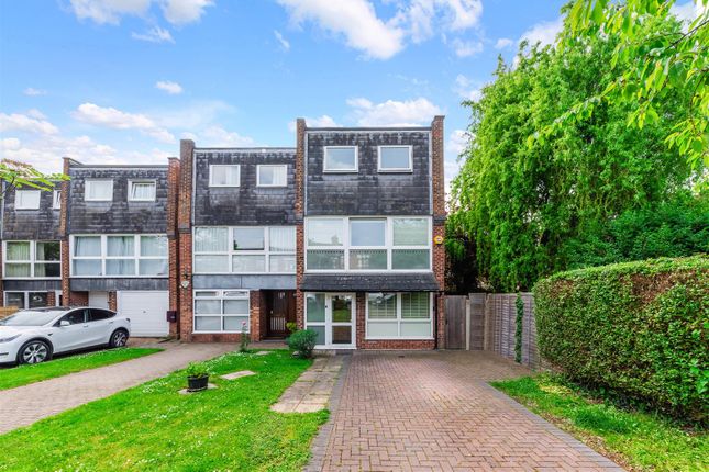 Property for sale in Lambton Road, West Wimbledon