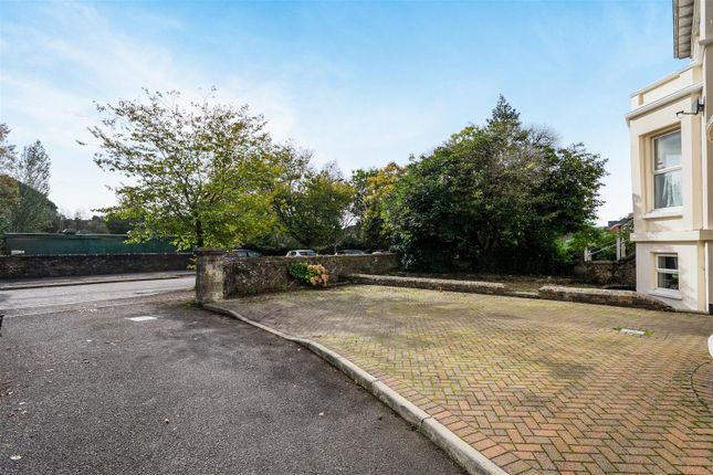 Victoria Road, Barnstaple photo 4