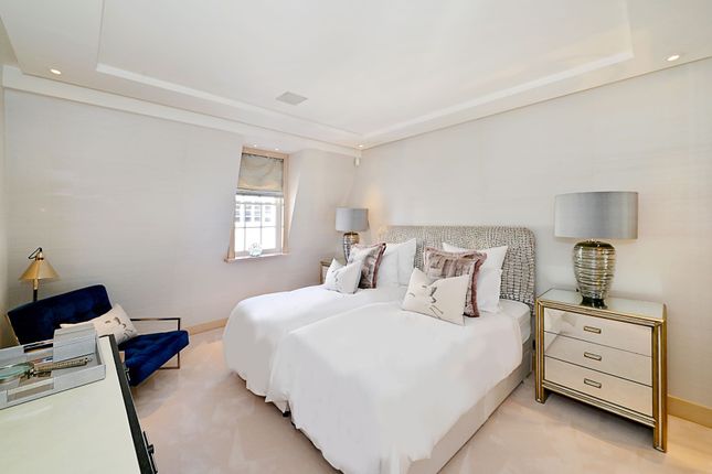 End terrace house for sale in Lyall Street, London