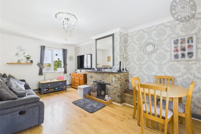 2, Well Park Terrace, Liskeard photo 4
