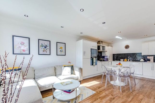 Thumbnail Flat for sale in Lion Court, 435 The Highway, London