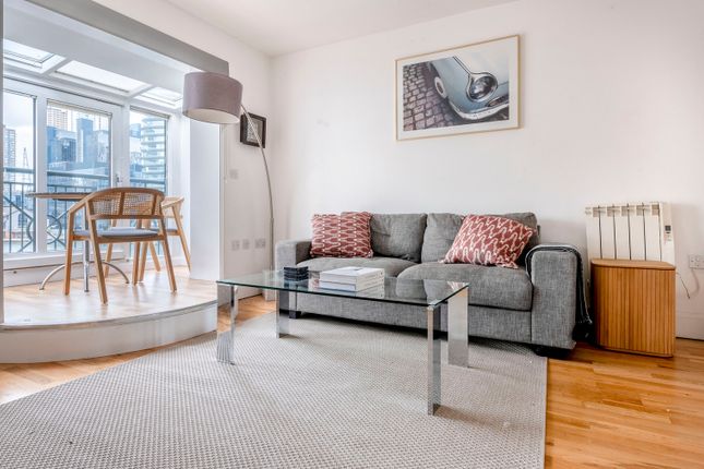 Thumbnail Flat to rent in Canary Wharf, London